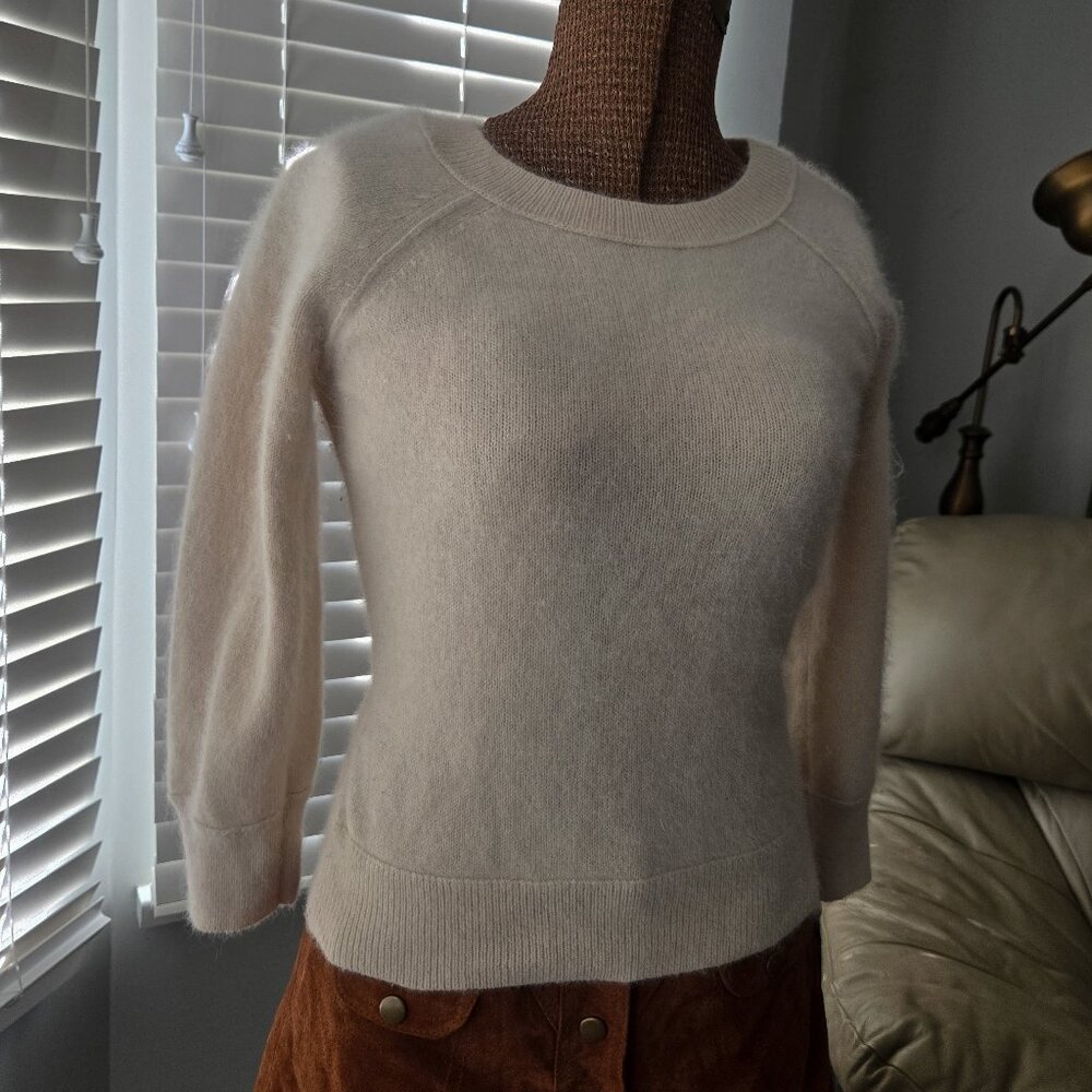 Club Monaco Angora Rabbit Hair Women XS Sweater Off White Cream Soft Fuzzy